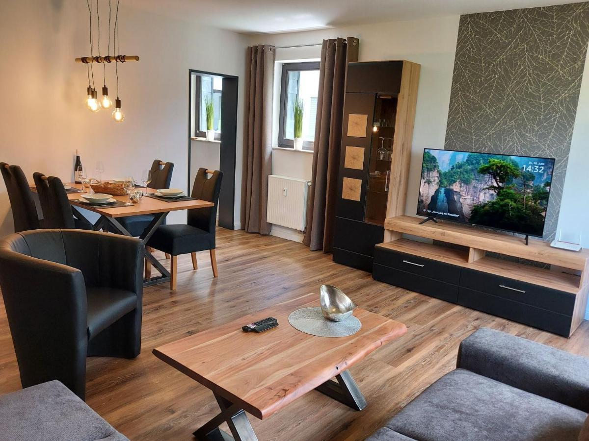 Modern Holiday Home Near Winterberg Eksteriør billede